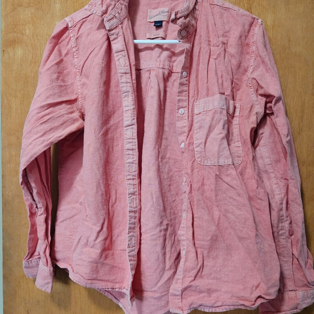 Universal Threads Cotton/Linen buttondown